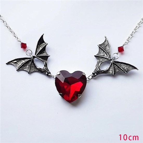 Gothic Fashion Alloy Bat Pendant Necklace Halloween Necklace