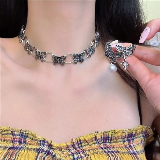 Butterfly Alloy Choker Necklace and Earring Set