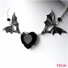Gothic Fashion Alloy Bat Pendant Necklace Halloween Necklace