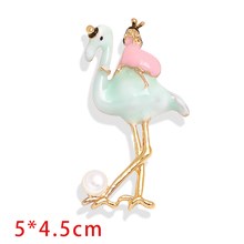 Cute Flamingo Bird Brooch for Women Girls Fashion Alloy Faux Pearl Animal Broocheds Pins 