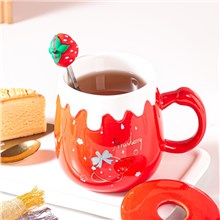 Funny Coffee Mug, Cute Ceramic Strawberry Mugs, Lovely Fruit Tea Cups with Lid and Spoon