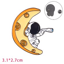 Astronaut Lapel Pin Enamel Badges Cute Brooch Pin Cartoon Space Pin