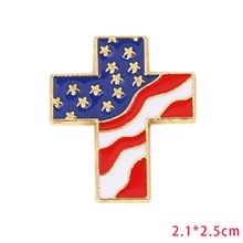 Independence Day USA Brooch Pin Badge
