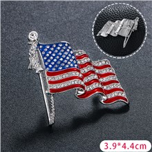 Independence Day USA Flag Brooch Pin Badge