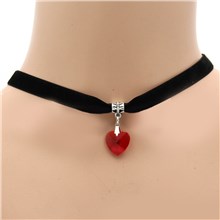 Gothic Lolita Heart Pendant Velvet Necklace Choker